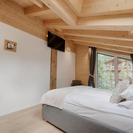 Tuftra Penthouse 4 Guests * Zermatt